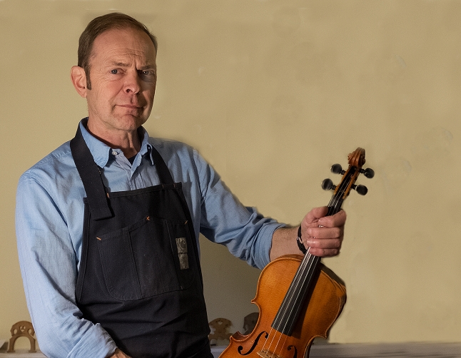  Paul Barter violinatelje
